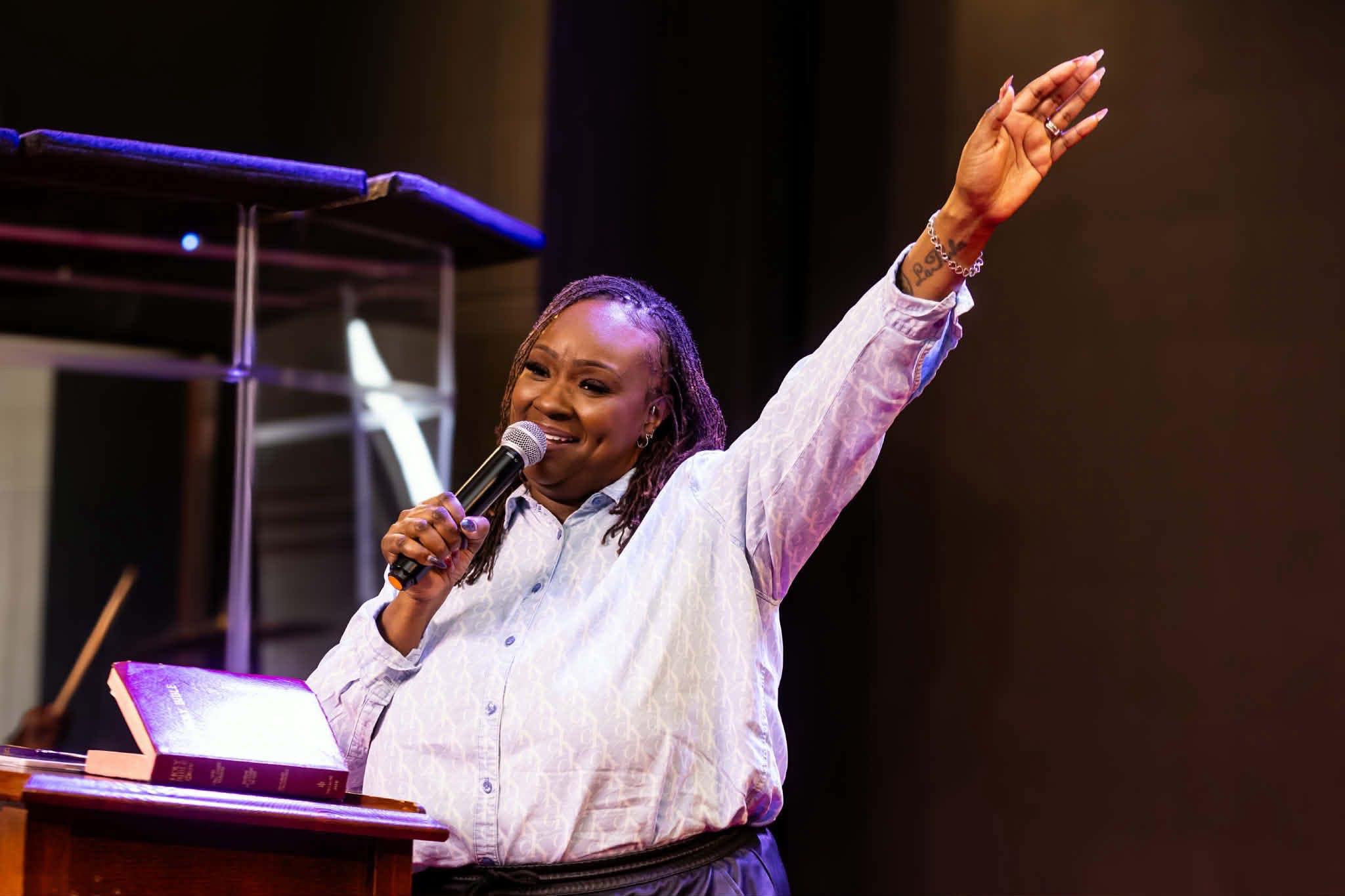 642569121_915072174832878_2178712720332298027_n